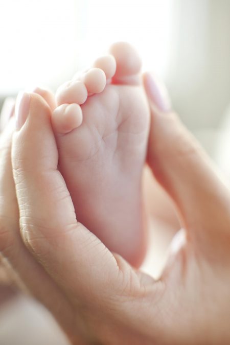 Använde surrogatmamma – erkänns som mamma till barnet - Nordic Surrogacy