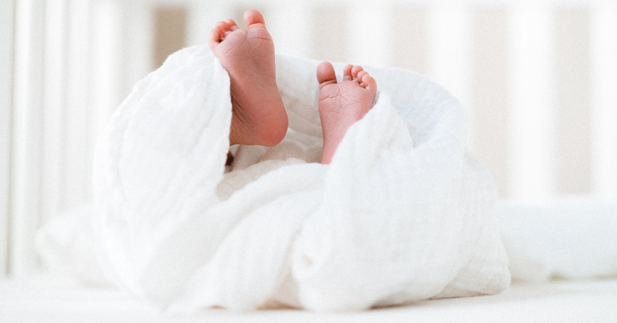 Årets billede: to fædre, der fik deres søn via en surrogatmor - Nordic Surrogacy