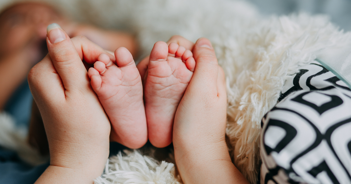 Barn med dna från tre personer har fötts - Nordic Surrogacy